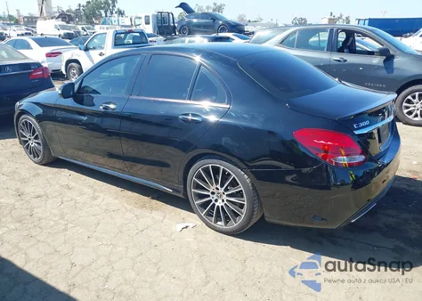 2018 Mercedes-Benz C 300 from USA, damaged, VIN 55SWF4JB5JU266468